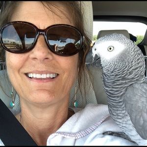 Your Poshers, Heidi & Queenie